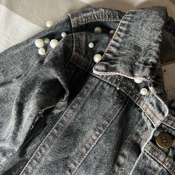 Jean Pearl Jacket - Picture 2 of 4